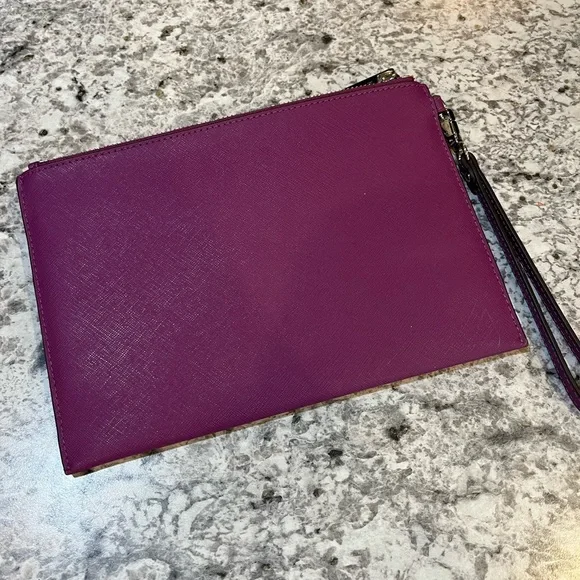 Michael Kors XL Jet Set Pop Out Clutch - Picture 5 of 8